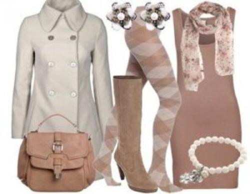 Бежевые короткие сапоги с чем носить. С чем носить бежевые замшевые сапоги