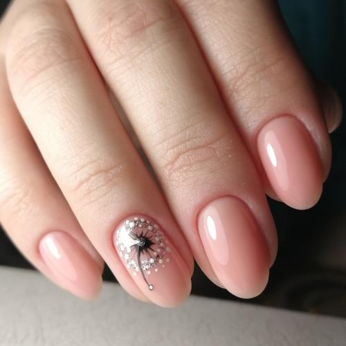 Рисунок на ногтях девушка. Маникюр в нежных нюдовых оттенках