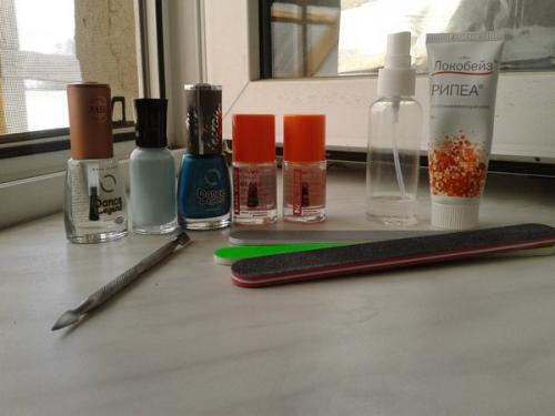 Как правильно нанести три цвета лака, чтобы маникюр выглядел аккуратно. Стойкий маникюр с обычным лаком для ногтей