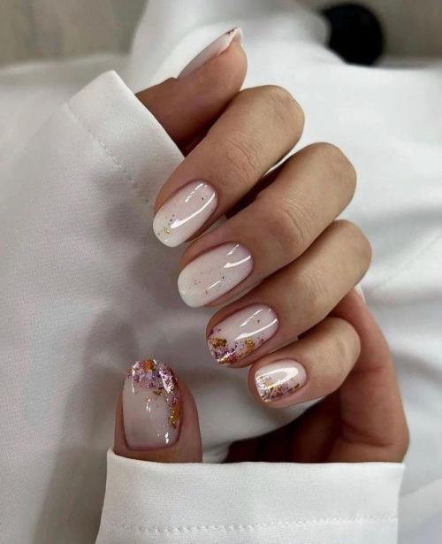 Современный дизайн ногтей: три варианта в одном стиле 07