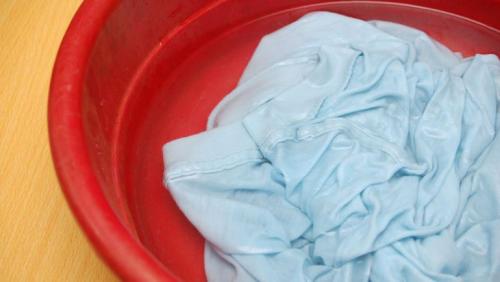 Платье из штапеля село после стирки. Способы, которые помогут растянуть одежду