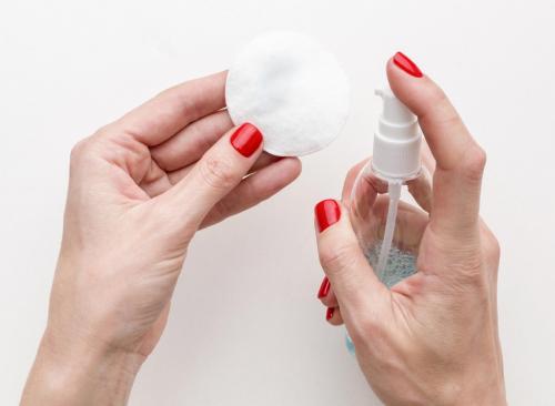 Как выбрать цвета для трехцветного маникюра: советы и тренды 04