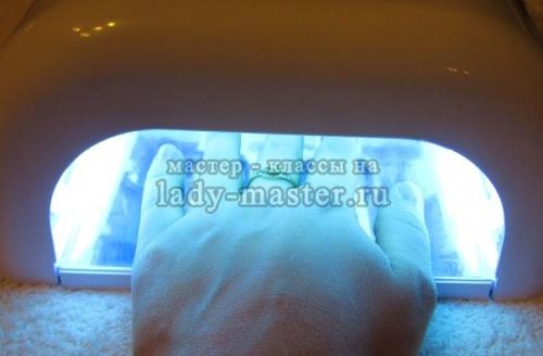 Как наносить лаки из трёх цветов, чтобы они не смешивались. Как создать на ноготках сотни разных оттенков, имея в арсенале всего ПЯТЬ основных цветов гель-лака?