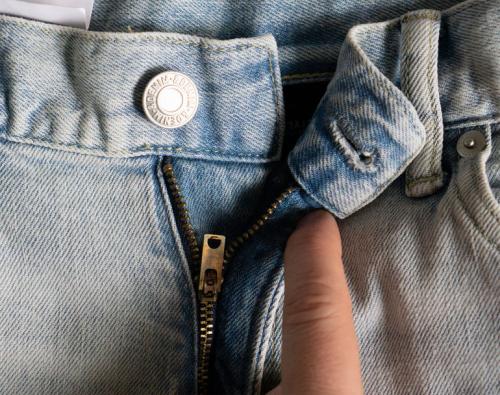 Топ 10 лучших джинсовых платьев. 10 самых крутых джинсовых платьев для нового сезона 23 Топ 10 лучших джинсовых платьев. 10 самых крутых джинсовых платьев для нового сезона 23