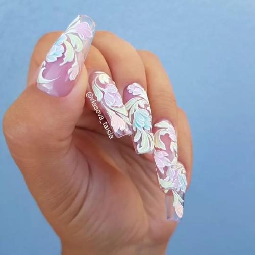 Красивые идеи для разноцветного маникюра: сочетание пастельных цветов 11