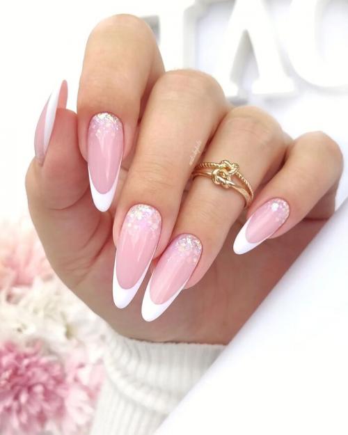 Красивые идеи для разноцветного маникюра: сочетание пастельных цветов 05