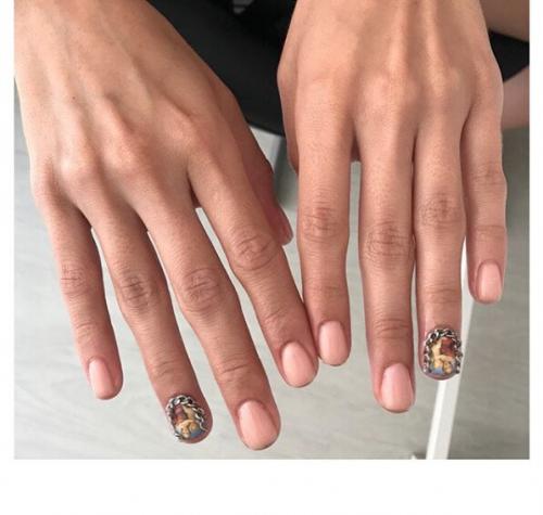 Как сделать маникюр из трёх цветов, если у вас короткие ногти. Размер XS: маникюр для маленьких ногтей