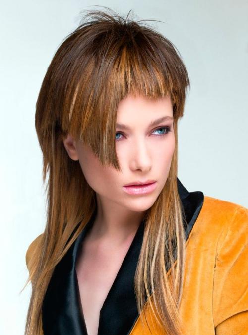 Рваная челка — фото модных стрижек 2023