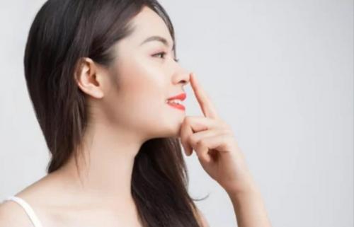 Руководство по подбору идеальной челки. Как подобрать правильную челку под свой тип лица 17 Руководство по подбору идеальной челки. Как подобрать правильную челку под свой тип лица 17