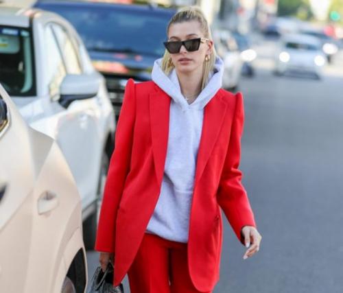 Красивые названия моделей одежды. Полный гид по названиям трендовой одежды в гардеробе: никаких кофточек и штанов