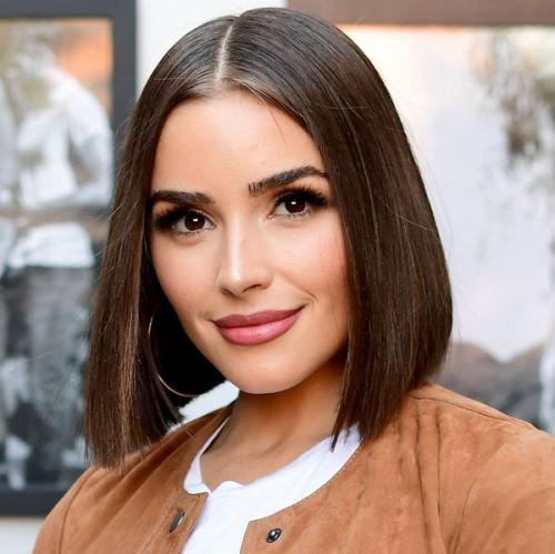 Прямая челка- кому она подходит. Прямая челка: 20 свежих идей на разную длину волос 27