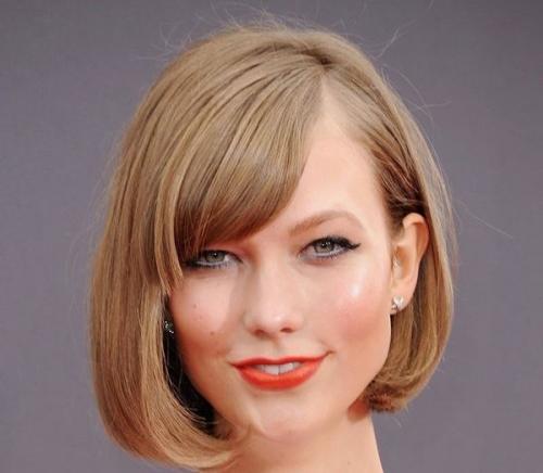 Как самостоятельно подстричь челку красиво косую. Как правильно подстричь косую чёлку самостоятельно 09 Как самостоятельно подстричь челку красиво косую. Как правильно подстричь косую чёлку самостоятельно 09