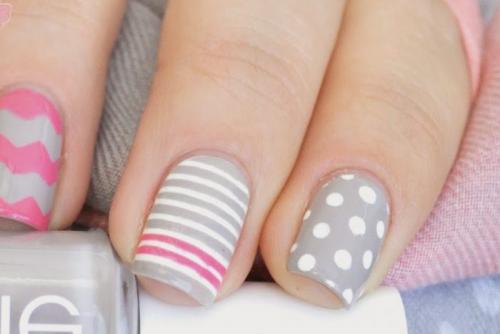 Нежный серо-розовый маникюр. Серо-розовый маникюр: новинки