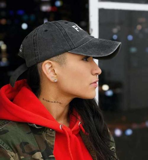 Стрижки для прямых волос женские. Женские стрижки на длинные прямые волосы