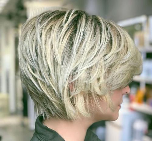 Стрижки на прямые волосы. Модные женские стрижки 2023-2024 года: тренды и тенденции 01 Стрижки на прямые волосы. Модные женские стрижки 2023-2024 года: тренды и тенденции 01