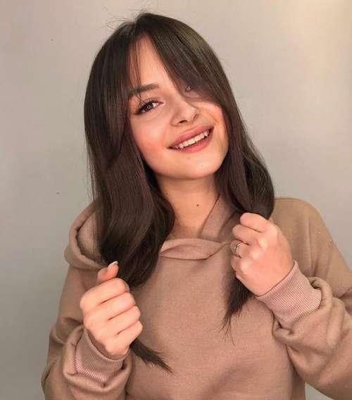 Стрижки для прямых волос женские. Женские стрижки на длинные прямые волосы