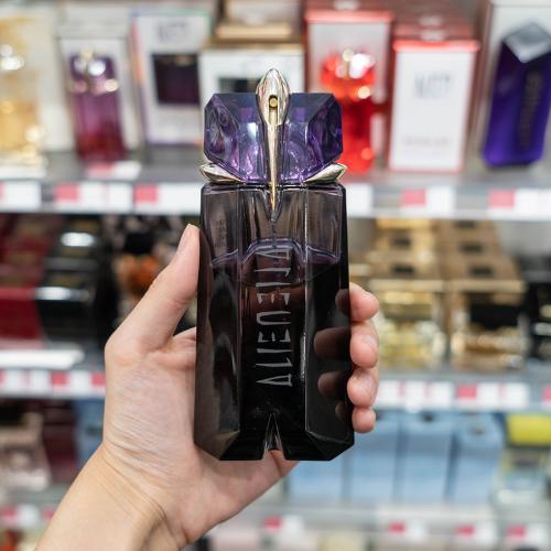 Лучшие французские духи рейтинг. Что привезти из Парижа