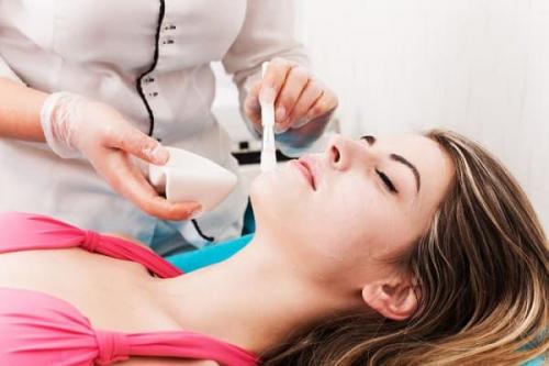 Быстро отбеливающая маска для лица в домашних условиях. Рецепты масок для осветления кожи лица 14 Быстро отбеливающая маска для лица в домашних условиях. Рецепты масок для осветления кожи лица 14