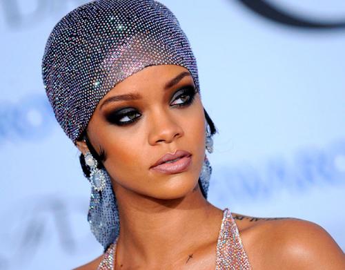 Форма носа у женщин. Можно ли узнать характер женщины по форме носа?