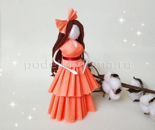 Как создать фею из гофрированной бумаги. Принцесса