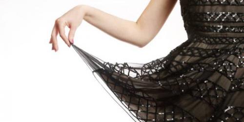 Как выглядят рваные джинсы: модный тренд или стильный провал 07 Как выглядят рваные джинсы: модный тренд или стильный провал 07