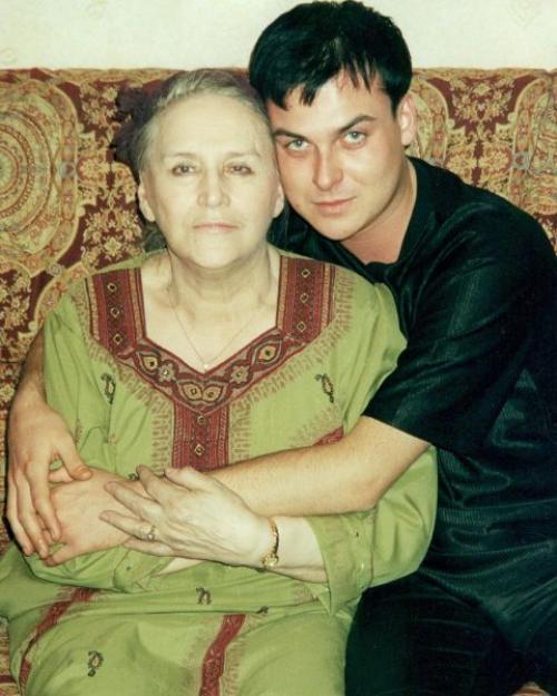 Нонна Мордюкова и юлиан. “Опустилась до подростка”: Коллег ошарашила связь Нонны Мордюковой с Юлианом