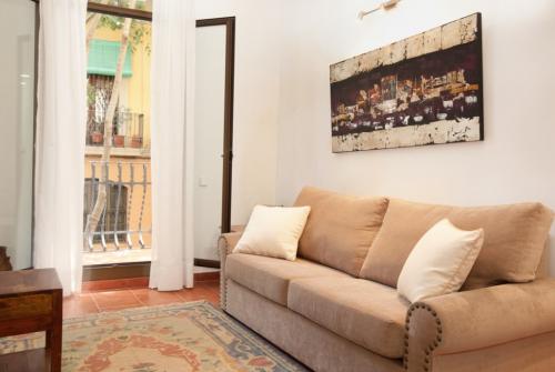 Удобные диваны для пожилых людей: как выбрать лучший вариант 06