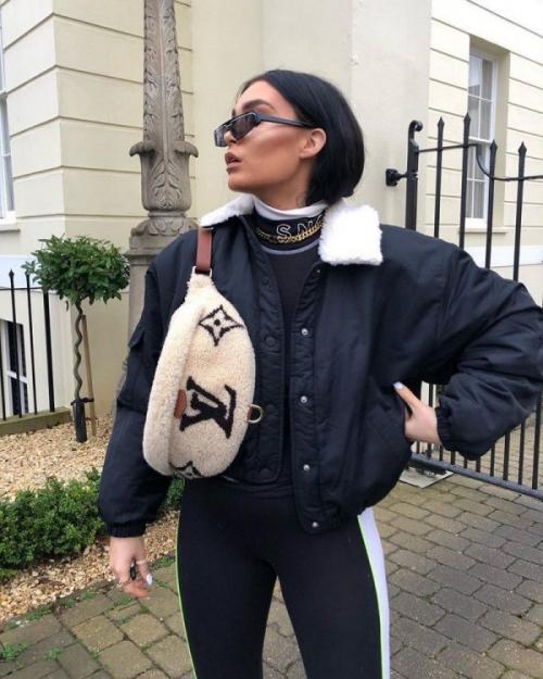 10 главных трендов женской моды осени-зимы 2022. 10 трендов осени и зимы 2022/23 с Недели моды в Лондоне 01 10 главных трендов женской моды осени-зимы 2022. 10 трендов осени и зимы 2022/23 с Недели моды в Лондоне 01