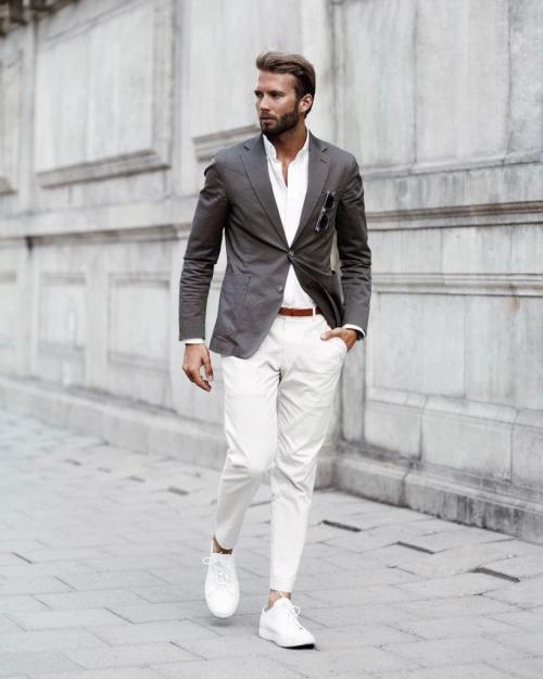 Какая одежда привлекает девушек. Какие цвета в гардеробе привлекают женское внимание