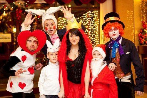 Тематические вечеринки 2021. 4 идеи для тематической семейной вечеринки в Новый год 2021