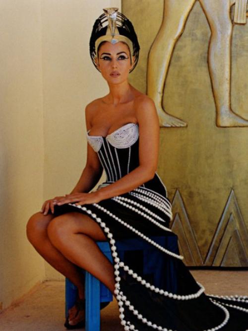 Десять секретов красоты от Клеопатры. 01 Десять секретов красоты от Клеопатры. 01