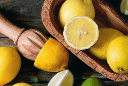 Маски от пигментных пятен в домашних условиях. Как правильно использовать отбеливающие маски? 03