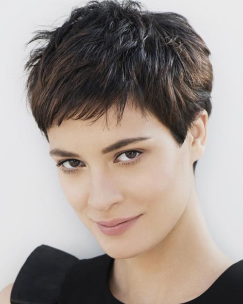 Как выбрать идеальную прическу для коротких волос 04