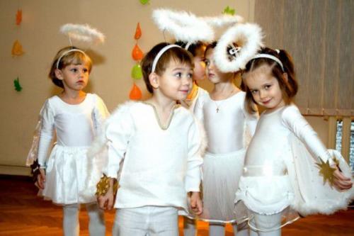 Новогодний костюм для девочки своими руками. Новогодние костюмы для девочек 2019