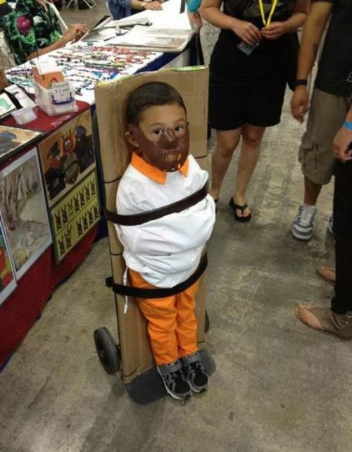 Идеи новогодних костюмов для детей. 30 смешных и странных детских новогодних костюмов