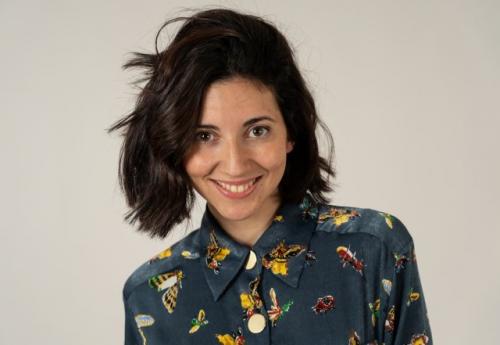 Как сделать прическу на средней длине волос, чтобы она выглядела естественно. Прически на основе волос средней длины: ответы на вопросы читателей