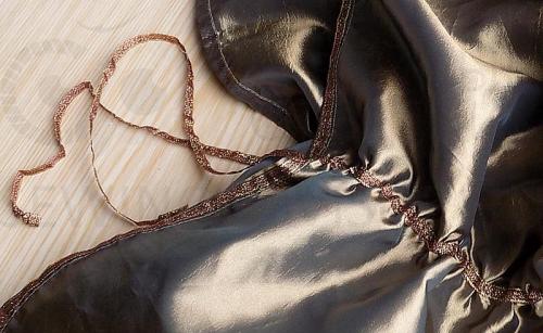 Костюм волшебницы для девочки своими руками. Костюм для девочки своими руками: выкройки, пошаговая инструкция. 85 фото примеров создания костюма белоснежки, снежинки, «Ангелочка», феи, кошки, снегурочки 34