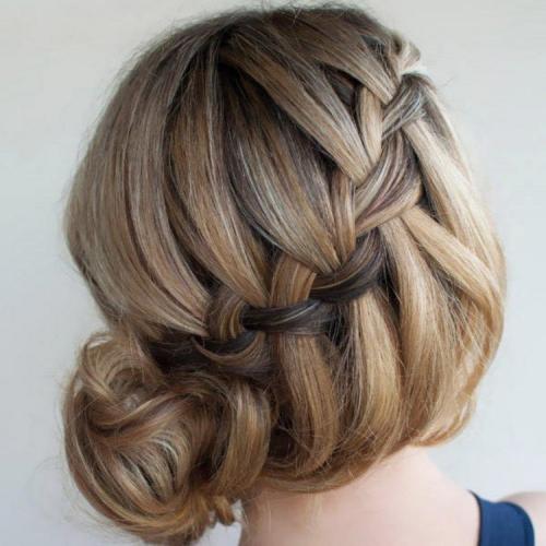 Как сделать прическу с заплеткой сзади на коротких волосах. Плетение кос на короткие волосы за 5 минут