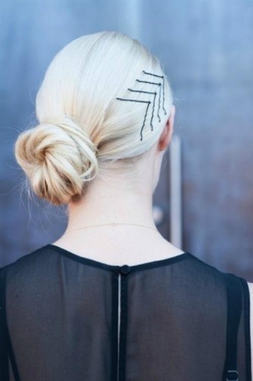 Какие особенности причесок с заколками-невидимками делают их привлекательными для женщин. Просто, но эффектно: 11 причёсок с заколками-невидимками