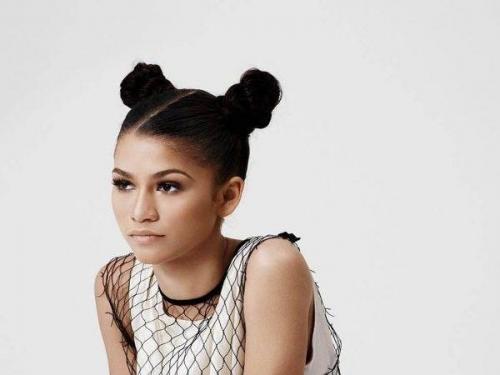 Быстро и эффективно: как сделать прическу с заколками за минуту 24 Быстро и эффективно: как сделать прическу с заколками за минуту 24