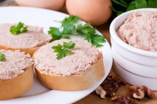 Как выглядит крабовая зачёска. 20 закусок из крабовых палочек, которые придутся по вкусу каждому