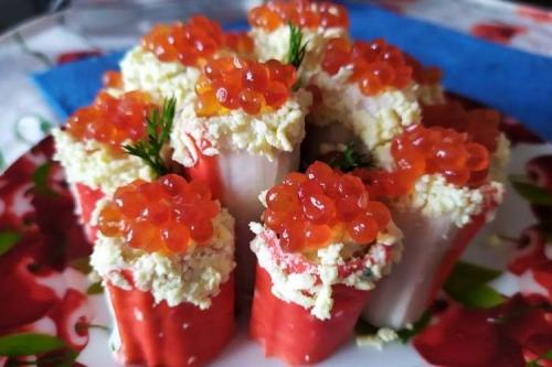Как выглядит крабовая зачёска. 20 закусок из крабовых палочек, которые придутся по вкусу каждому