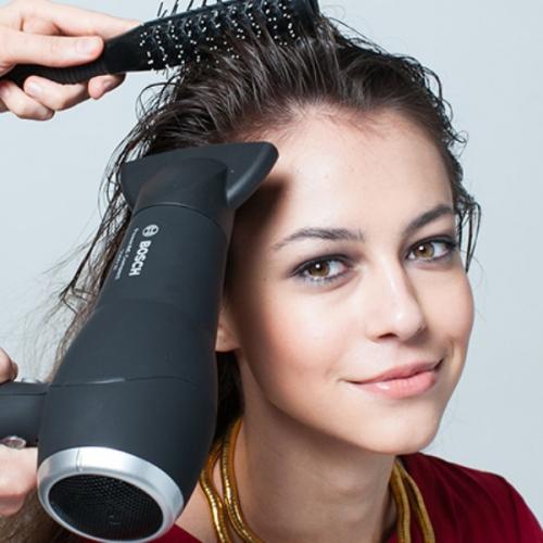 Какие инструменты нужны для укладок на короткие черные волосы