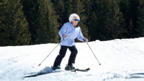 Как ходьба на лыжах влияет на организм пожилых людей