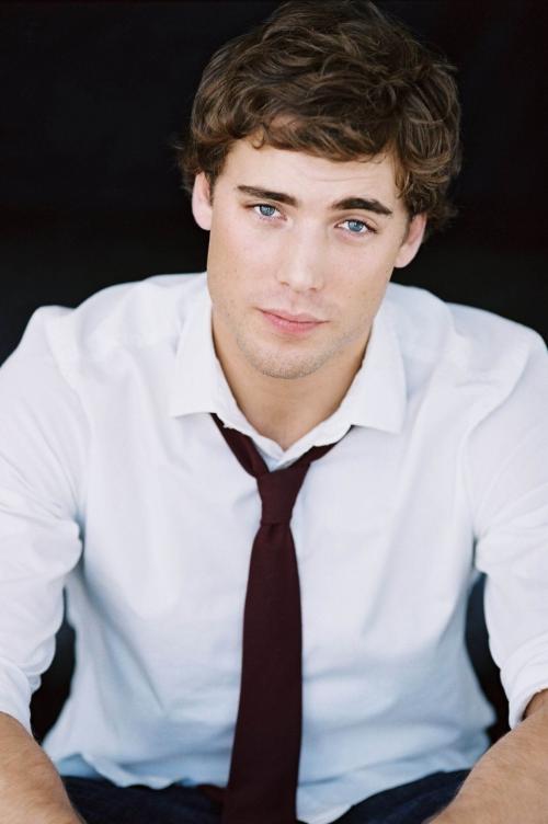 Одежда которая вышла из моды. Рейтинг видов одежды, которые вышли из моды 13 Одежда которая вышла из моды. Рейтинг видов одежды, которые вышли из моды 13