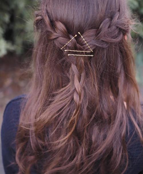 Какие типы невидимок лучше всего использовать для коротких волос