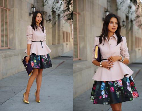 С чем носить рваные джинсы в 30 лет женщине осень. Фото с рваными джинсами на 2022 15 С чем носить рваные джинсы в 30 лет женщине осень. Фото с рваными джинсами на 2022 15