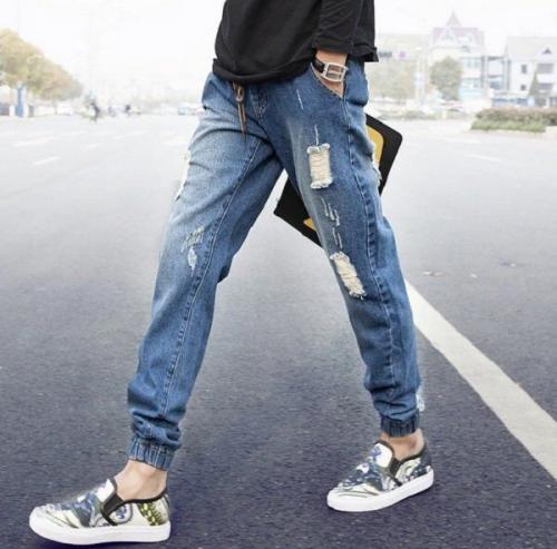 Модные мужские джинсы осень 2022. Какие мужские джинсы популярны в 2022 году?