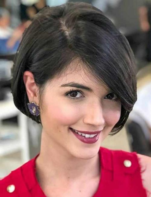 Объемная стрижка без укладки. Самые классные стрижки на средние волосы без укладки: фото 2021