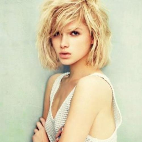 Лучшие стрижки без укладки для густых волос. Особенности густых и тяжелых волос 10 Лучшие стрижки без укладки для густых волос. Особенности густых и тяжелых волос 10